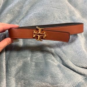 Tory Burch Gold/Tan Reversible Pendant Belt